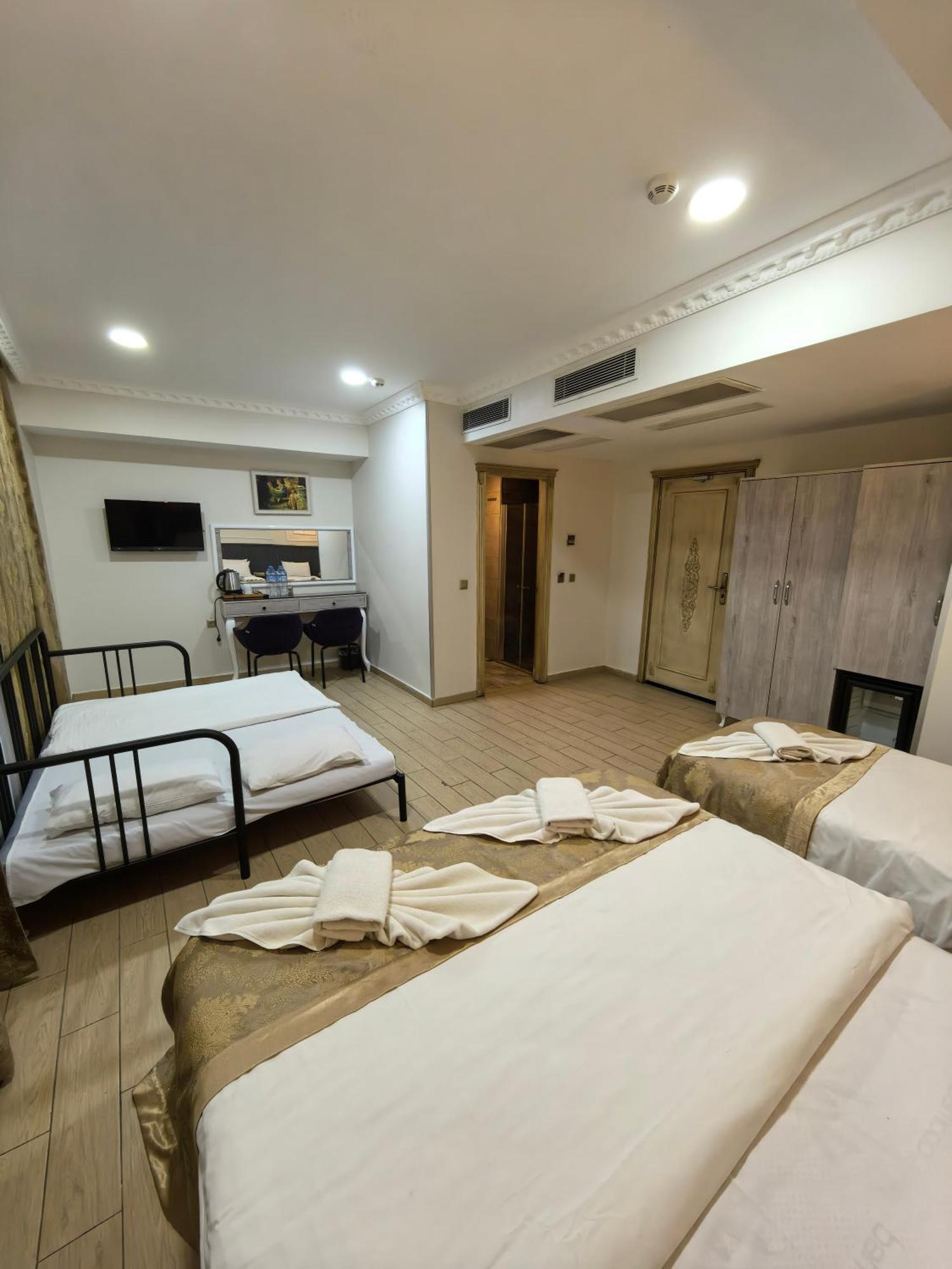 Apple Tree Hotel Istanbul Exterior photo