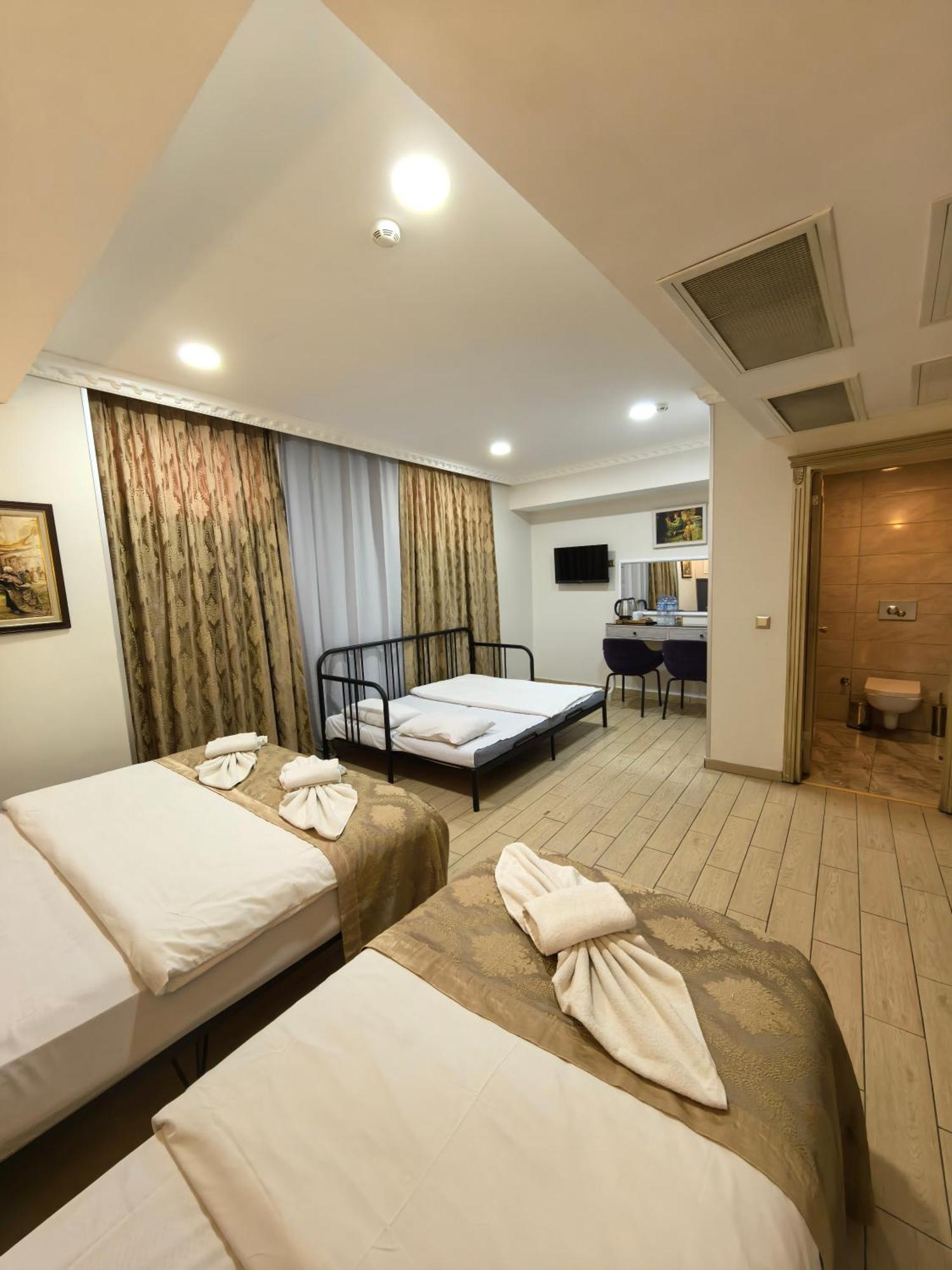 Apple Tree Hotel Istanbul Exterior photo